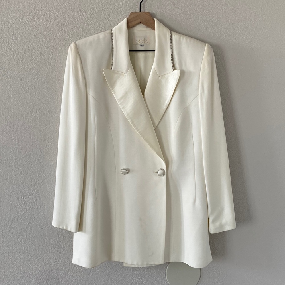 Cache White Jeweled Suit Jacket Lined Double Breasted Shoulder Pads Vintage